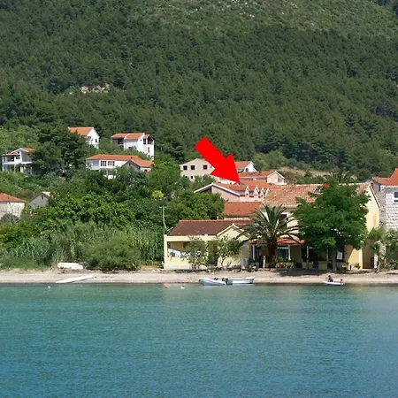 4576a Διαμέρισμα *